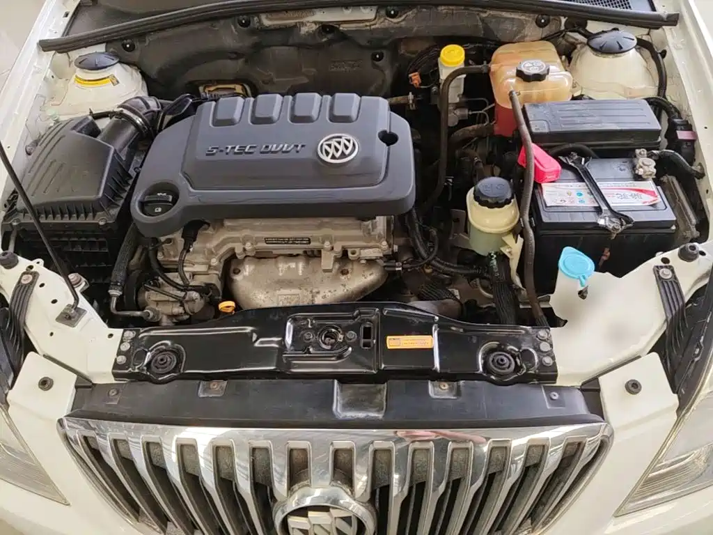 Buick Excelle 2015 — фото 20