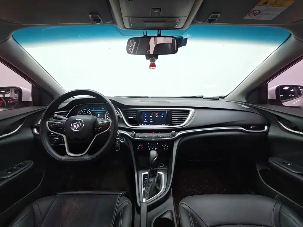 Buick Excelle GT 2022 — фото 12
