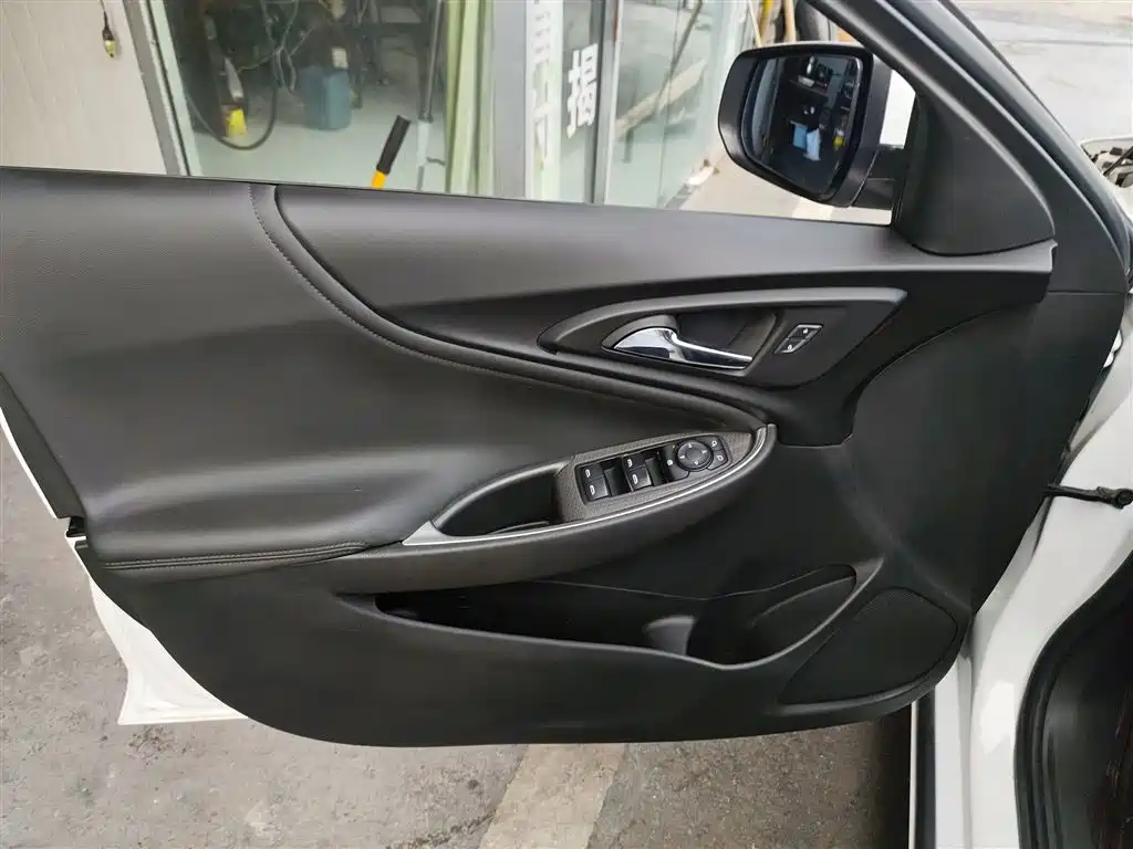 Chevrolet Malibu XL 2020 — фото 17