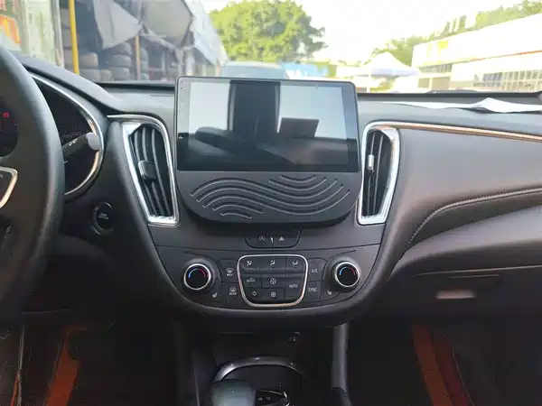 Chevrolet Malibu XL 2021