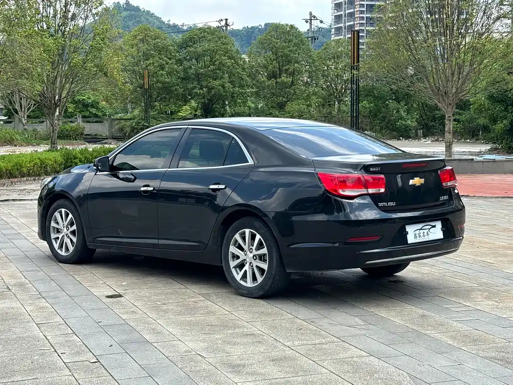 Chevrolet Malibu 2018 — фото 8