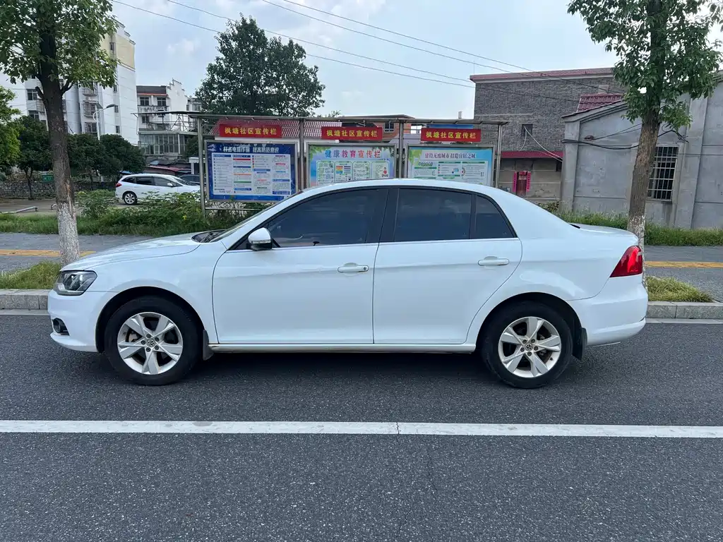 Volkswagen Bora 2015