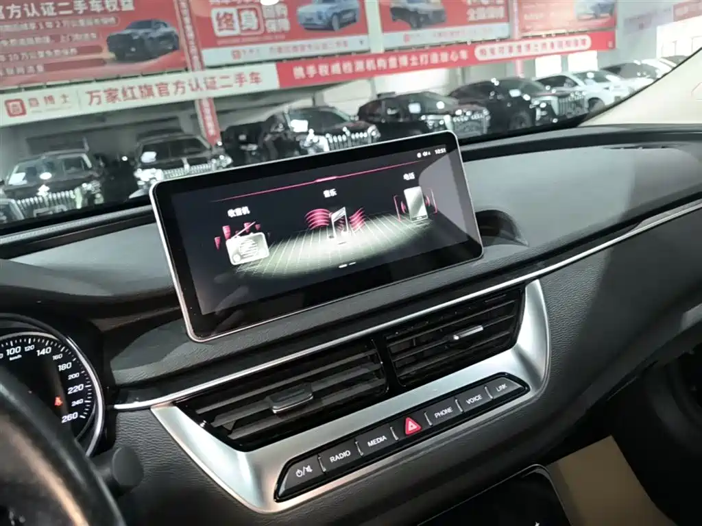 Hongqi H5 2021 — фото 13