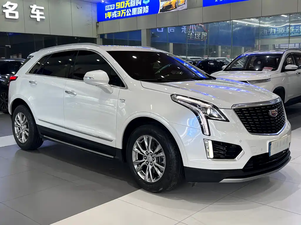 Cadillac XT5 2021 — фото 3