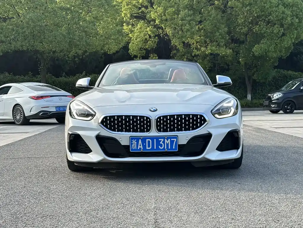 BMW Z4 2022 — фото 2