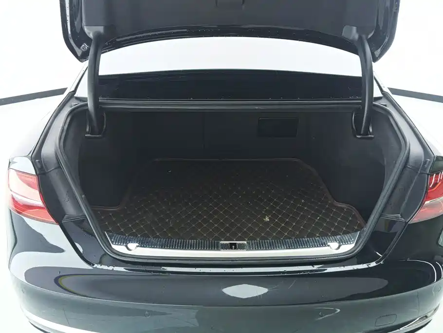 Audi A8 2017