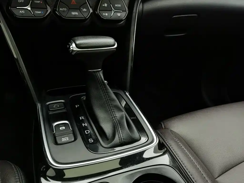 GAC Trumpchi GS4 2019 — фото 13