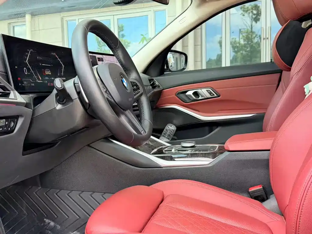 BMW 3 Series 2024
