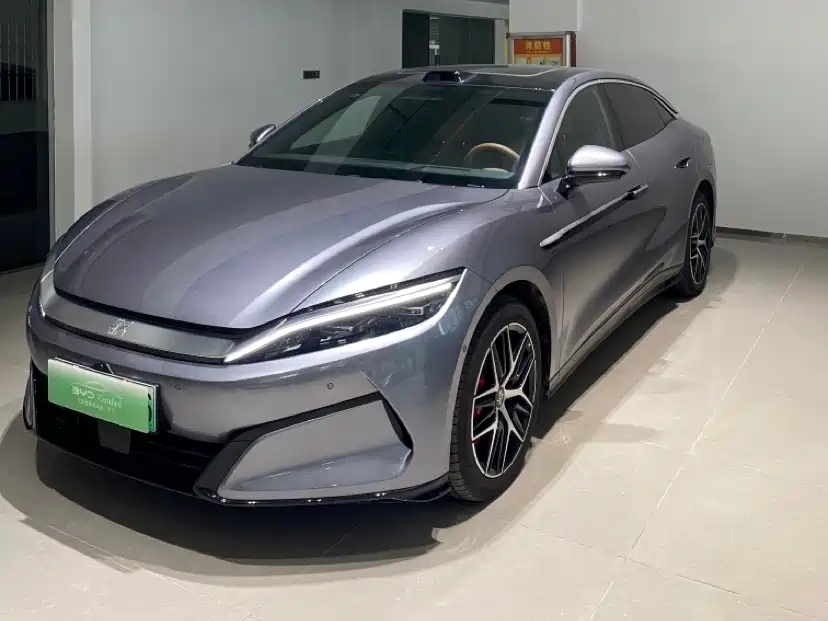 BYD Han L 2025