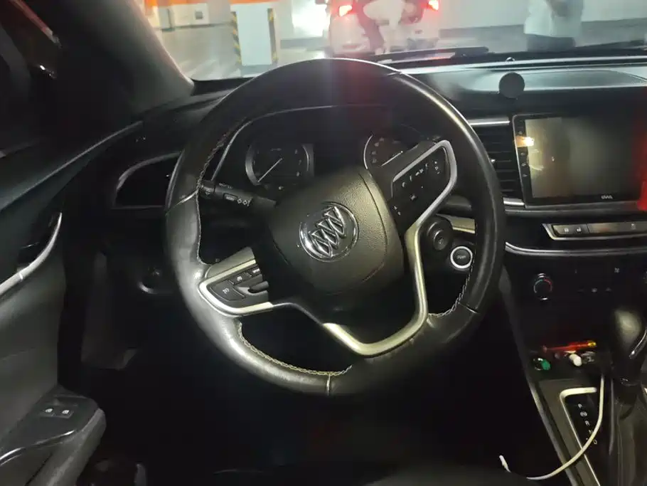 Buick Excelle 2018 — фото 15