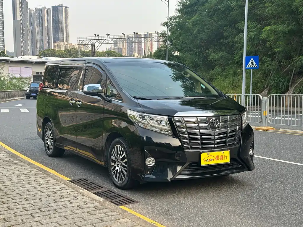 Toyota Alphard 2018 — фото 3