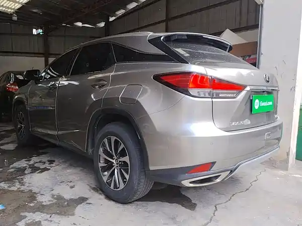 Lexus RX 2020