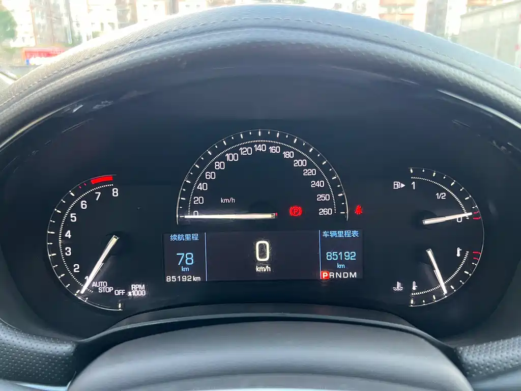Cadillac XTS 2018 — фото 16