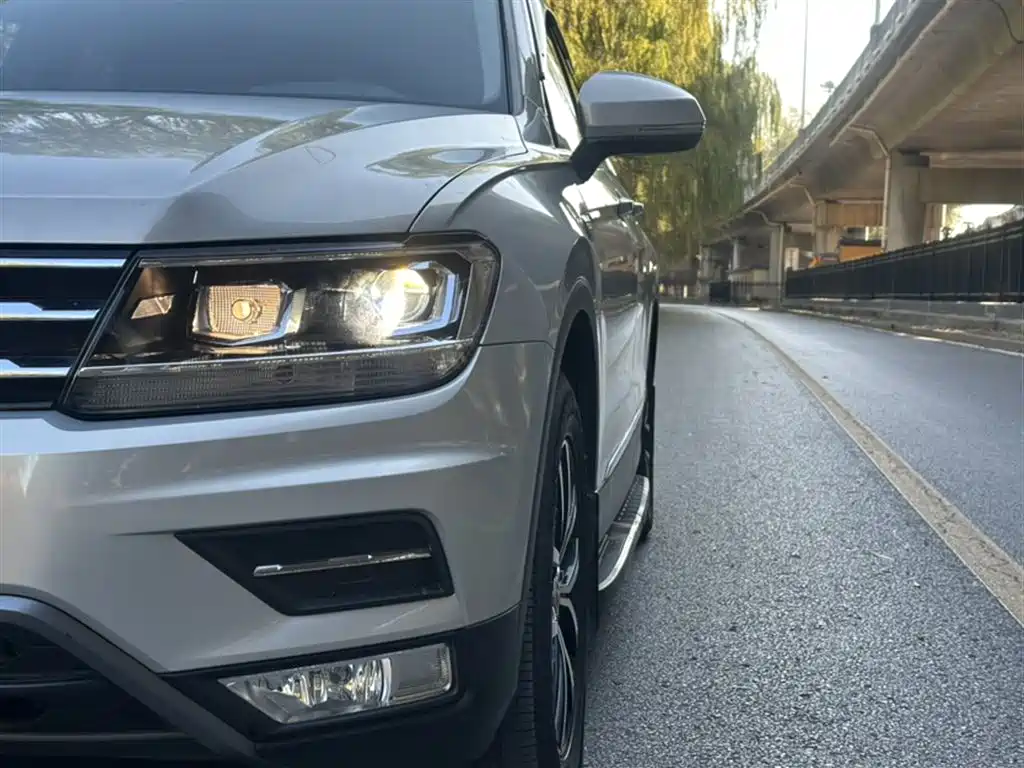 Volkswagen Tiguan L 2019 — фото 26
