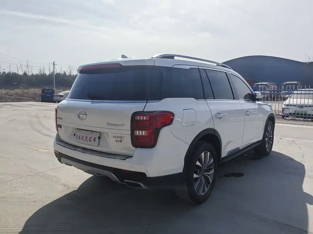 GAC Motor Trumpchi GS8 2018 — фото 21
