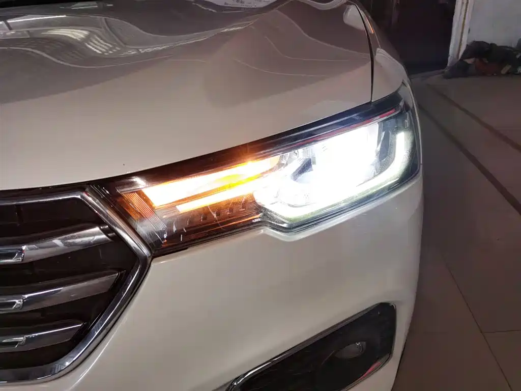 Haval H7 2018 — фото 17