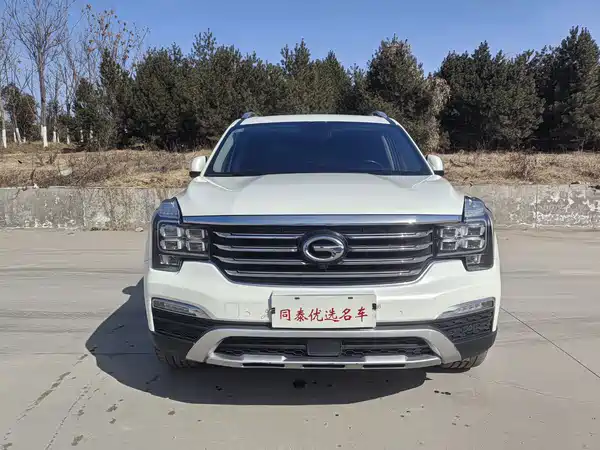 GAC Trumpchi GS8 2017