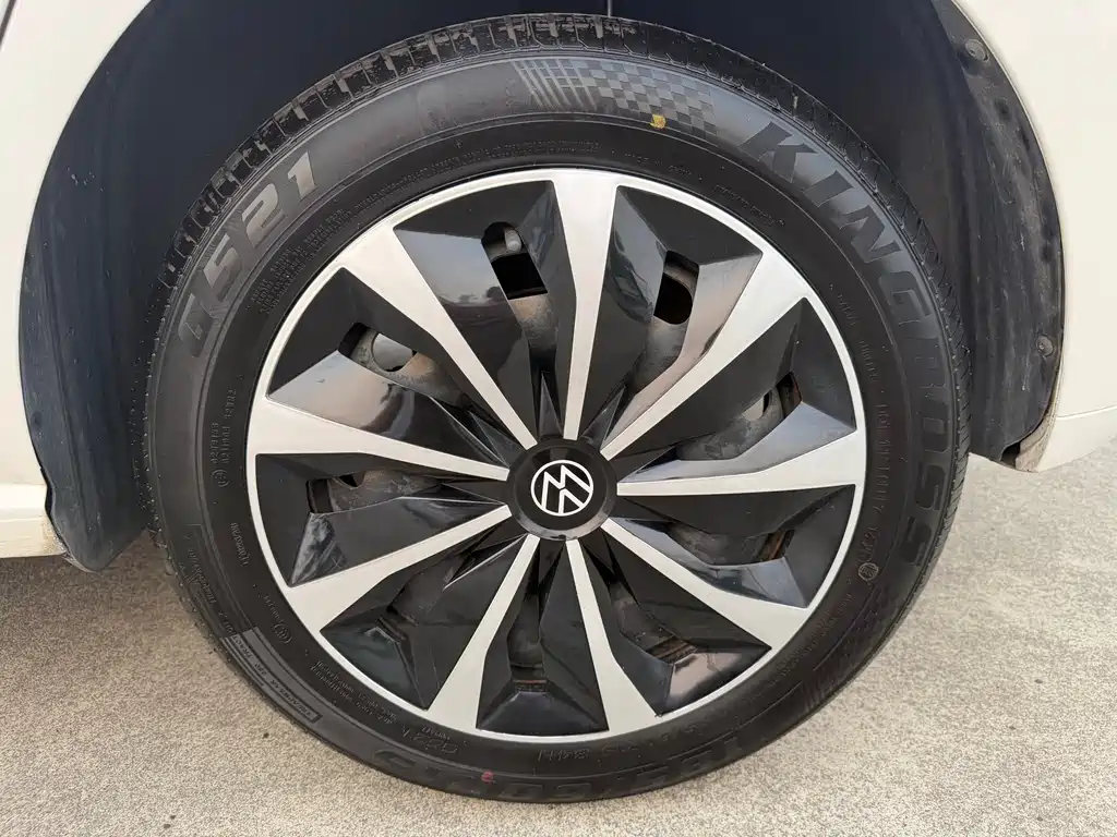 Volkswagen Polo 2016