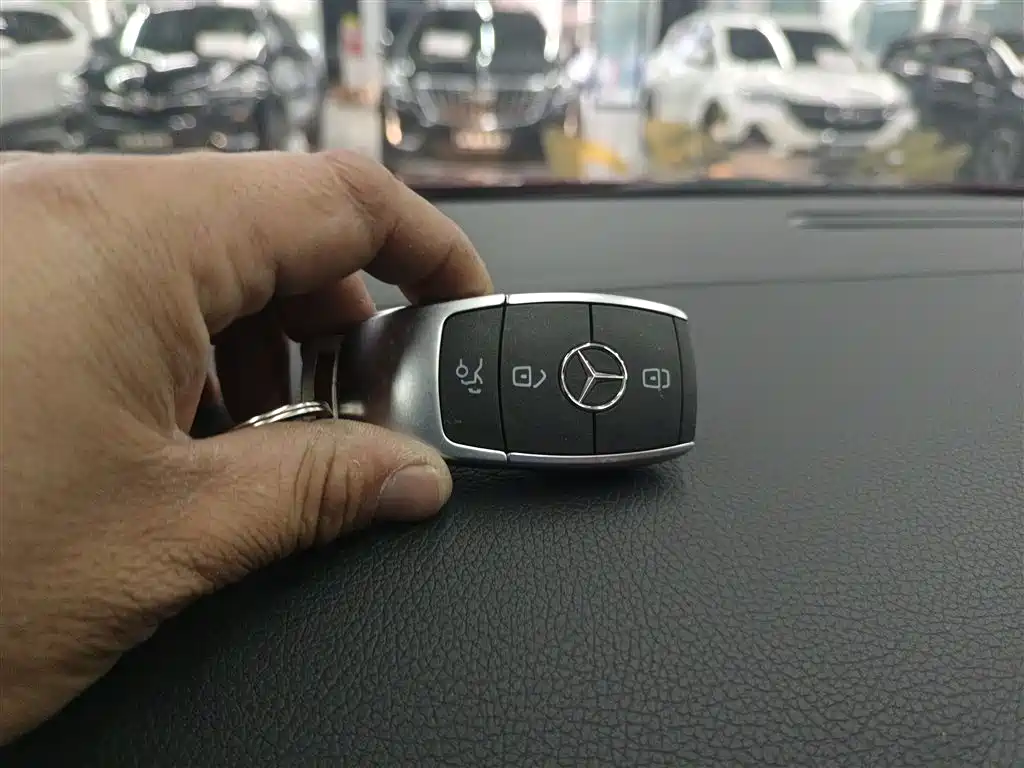 Mercedes-Benz GLA 2021 — фото 9