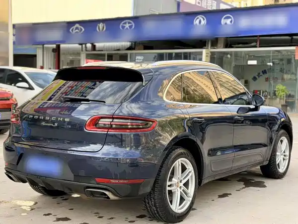 Porsche Macan 2014
