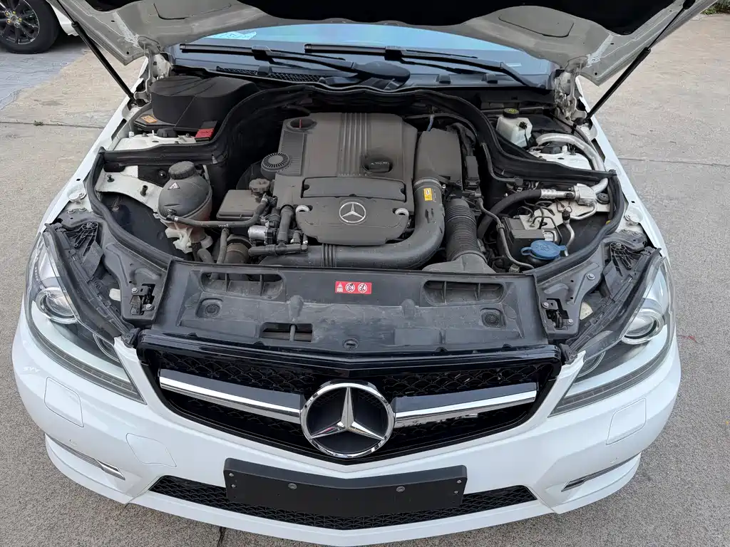 Mercedes-Benz C-Class 2014 — фото 17