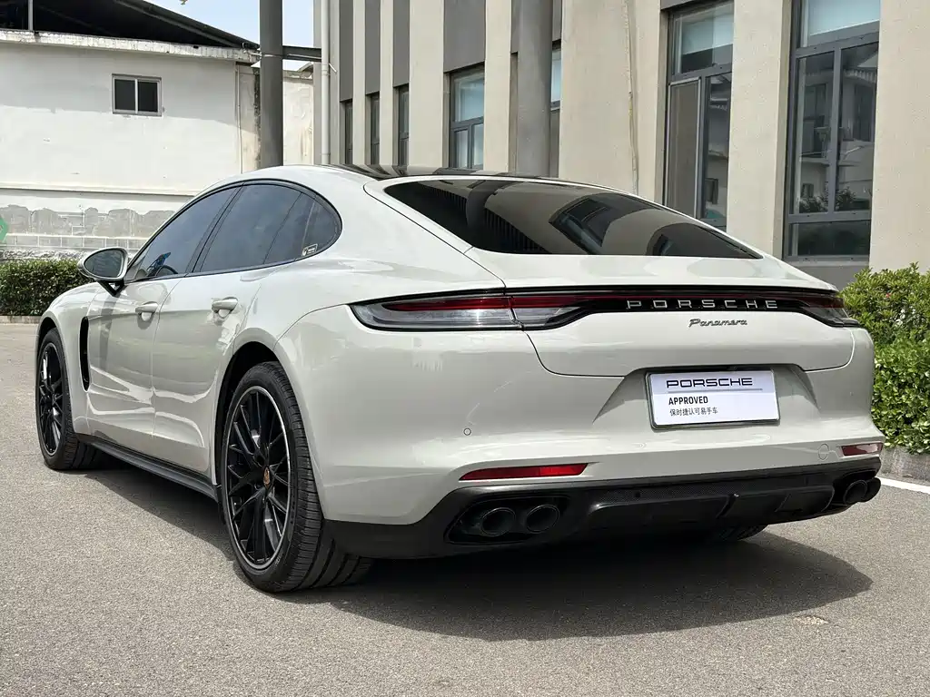 Porsche Panamera 2022 — фото 18
