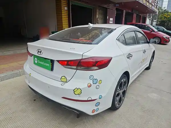 Hyundai Celesta 2018