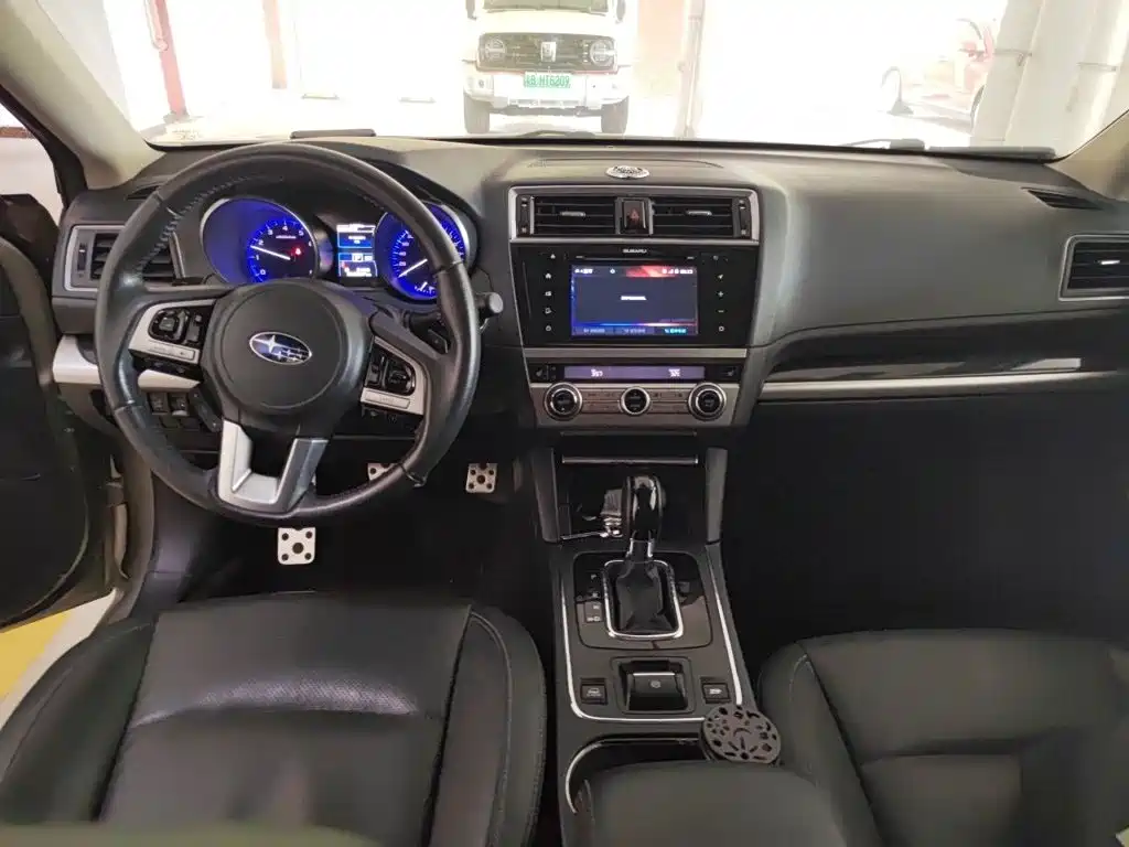 Subaru Outback 2016 — фото 13