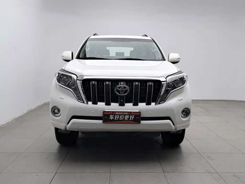 Toyota Prado 2016 — фото 3
