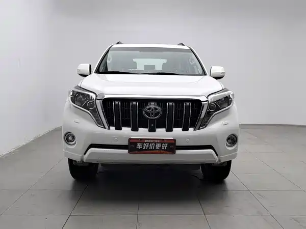 Toyota Prado 2016