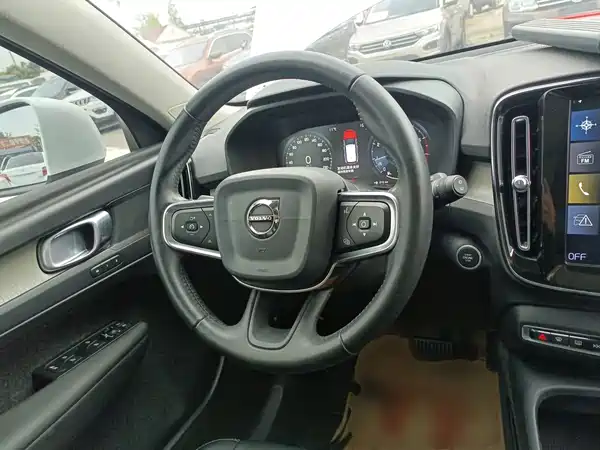 Volvo XC40 2019