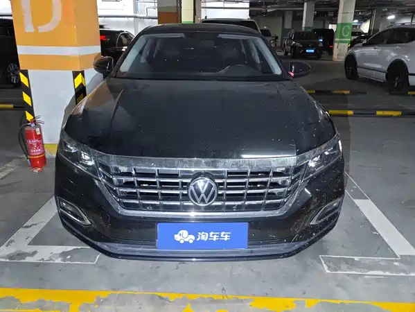 Volkswagen Passat 2021