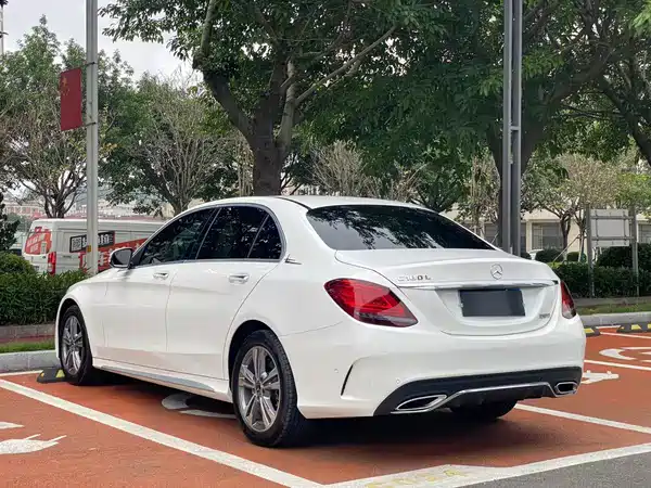 Mercedes-Benz C-Class 2019