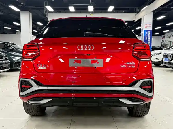 Audi Q2L 2022