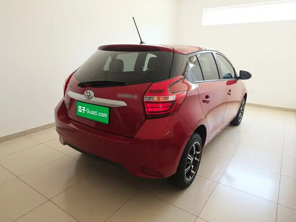 Toyota Yaris L 2017