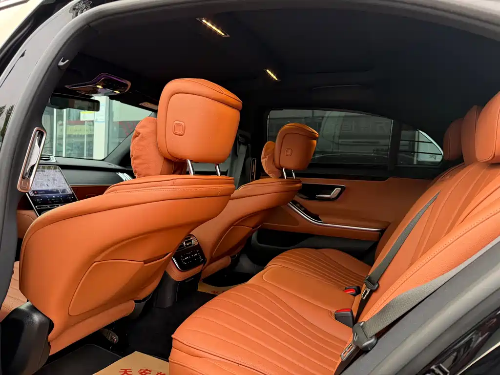 Mercedes-Benz S-Class 2025 — фото 10