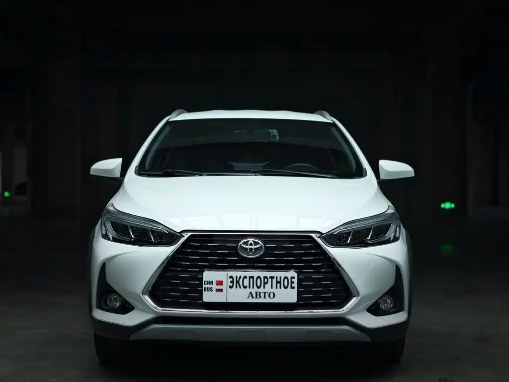 Toyota Yaris L 2022 — фото 2