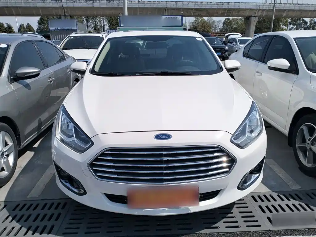 Ford Escort 2017