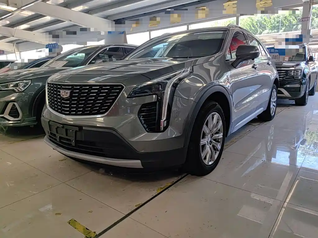 Cadillac XT4 2019 — фото 2
