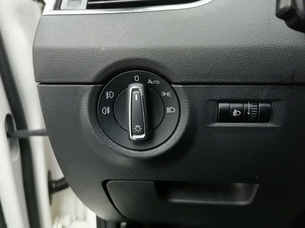 Skoda Octavia 2019 — фото 21