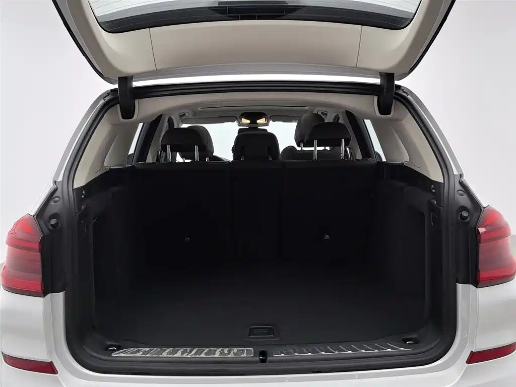 BMW X3 2019 — фото 16