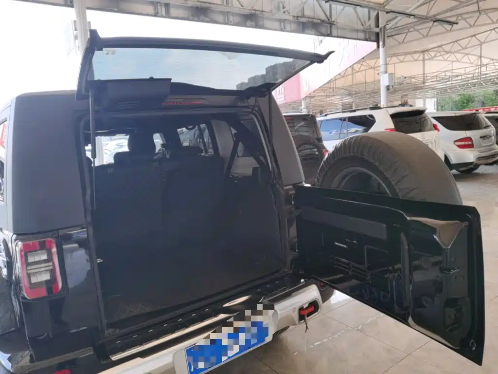 Beijing Off-Road BJ40 2022 — фото 15