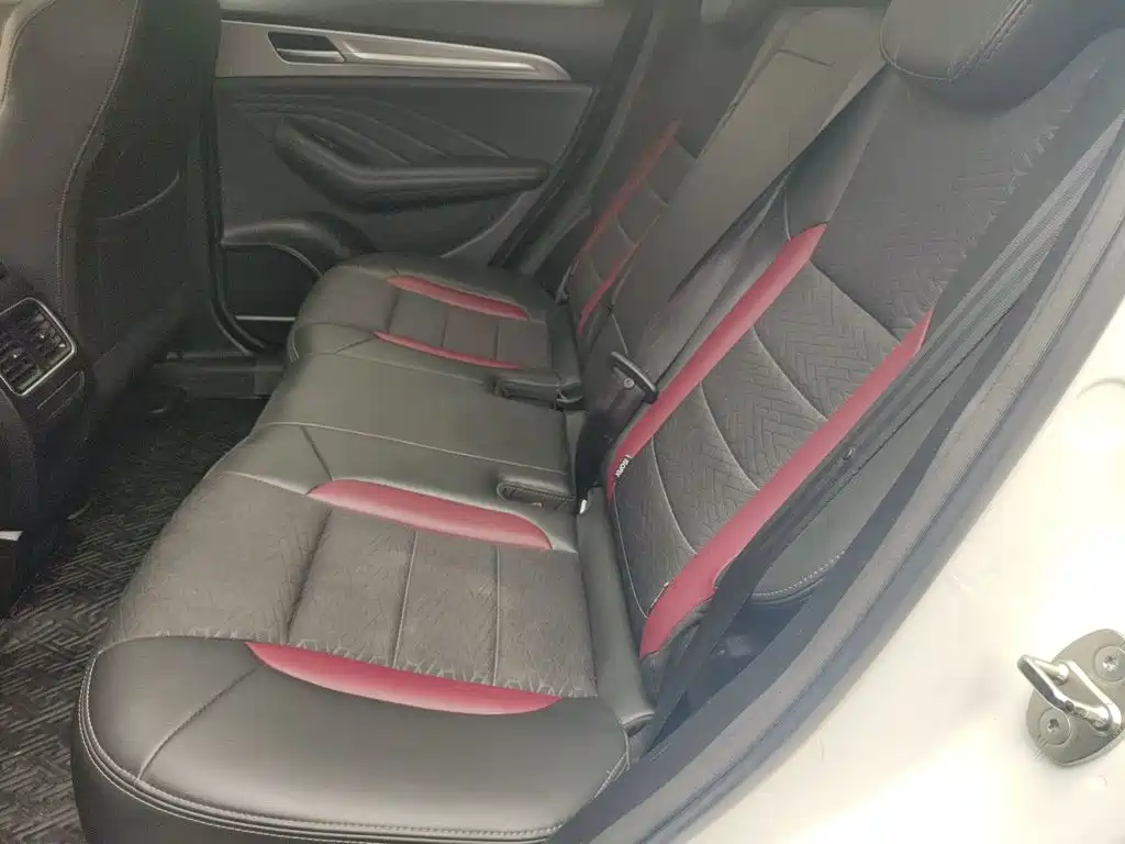 Haval F7 2020 — фото 17