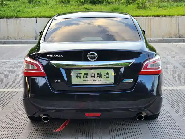 Nissan Teana 2013