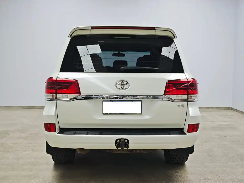 Toyota Land Cruiser 2020 — фото 5