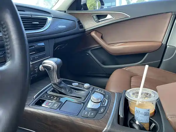 Audi A6L 2015