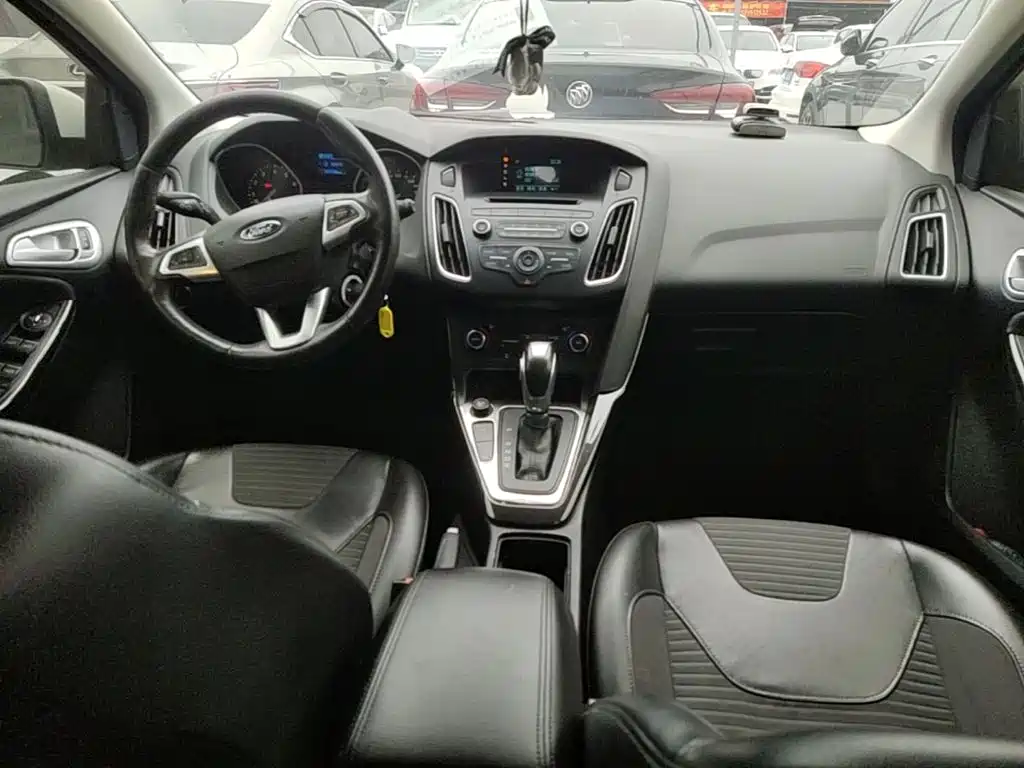 Ford Focus 2016