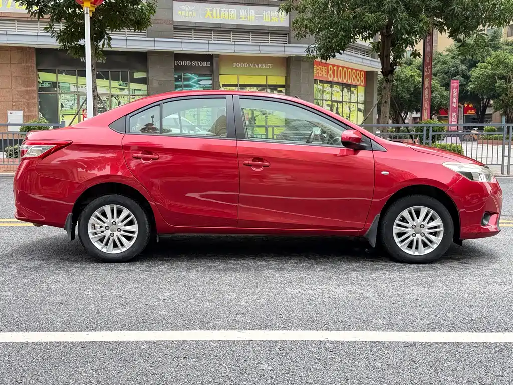 Toyota Vios 2014 — фото 11