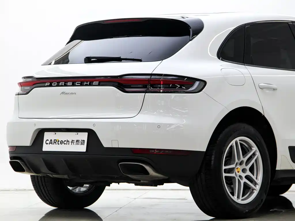 Porsche Macan 2021 — фото 10
