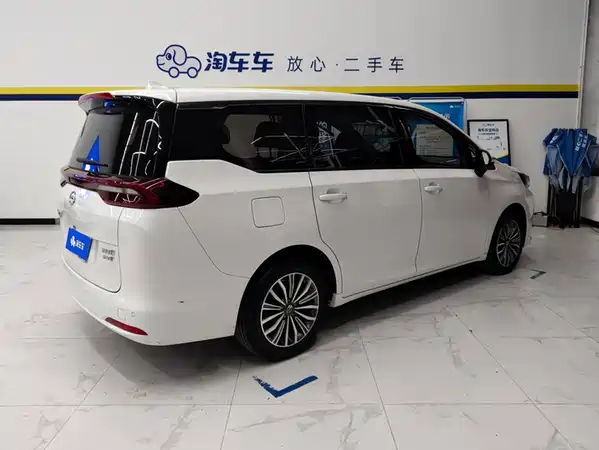 GAC Trumpchi M6 2020
